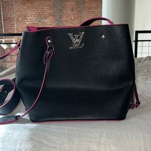 Louis Vuitton Black Lockme Leather Bucket Bag